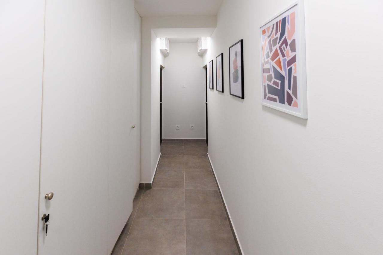Black & White Apartment スボティツァ エクステリア 写真